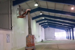 Munkák szerelőpódiumról