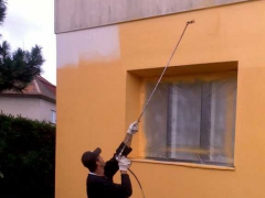 Nástřik protiplísňové fasádní barvy ( Středočeský kraj okres Rakovník)
