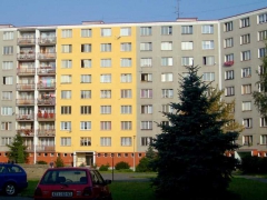 Nátěr fasády panelových domů bez lešení ( Plzeňský kraj okres Klatovy)