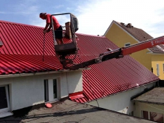 Nátěr plechové střechy proti korozi ( Jihočeský kraj okres České Budějovice)